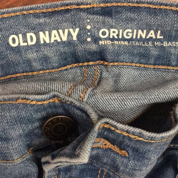 Mid-Rise Boot Cut Jeans - Picture 3 of 4